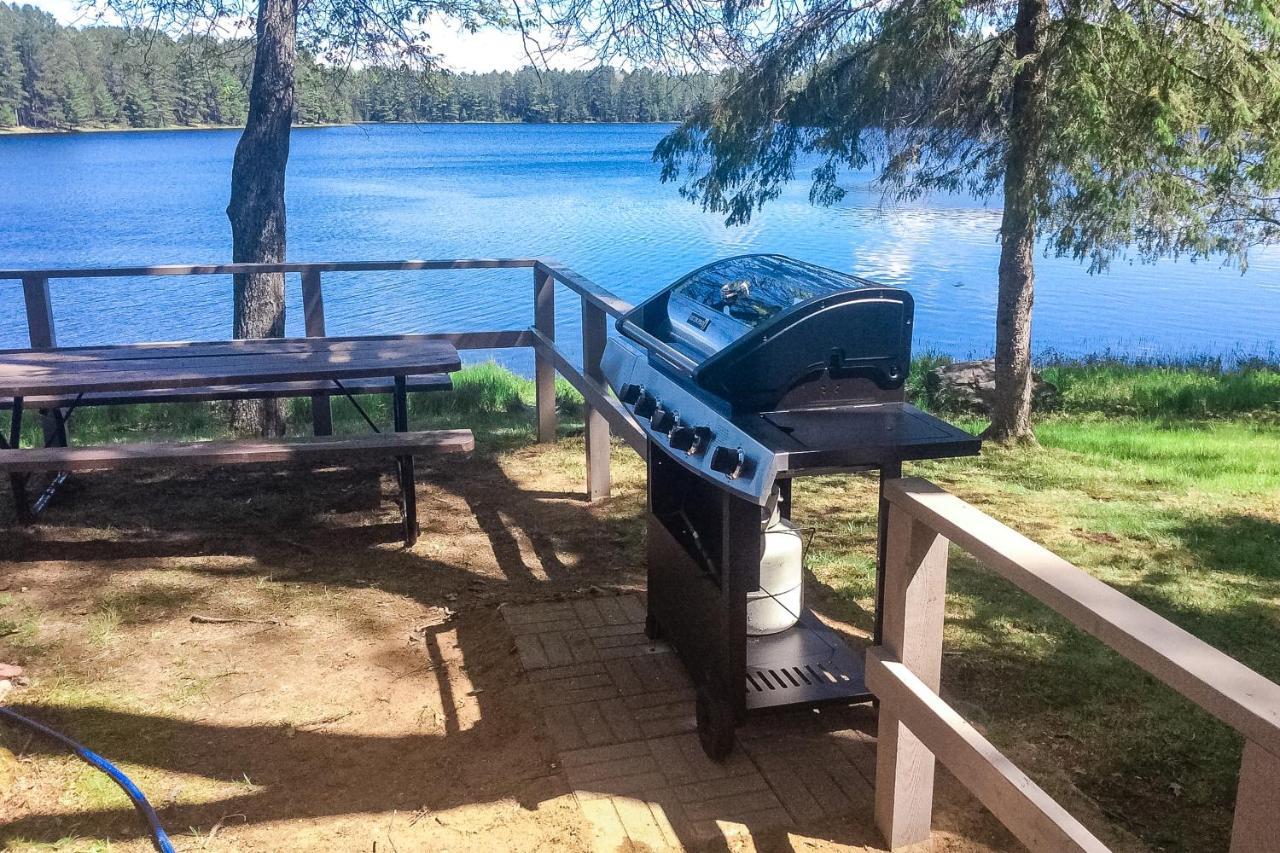 Hotter'S Cabin Sayner Extérieur photo